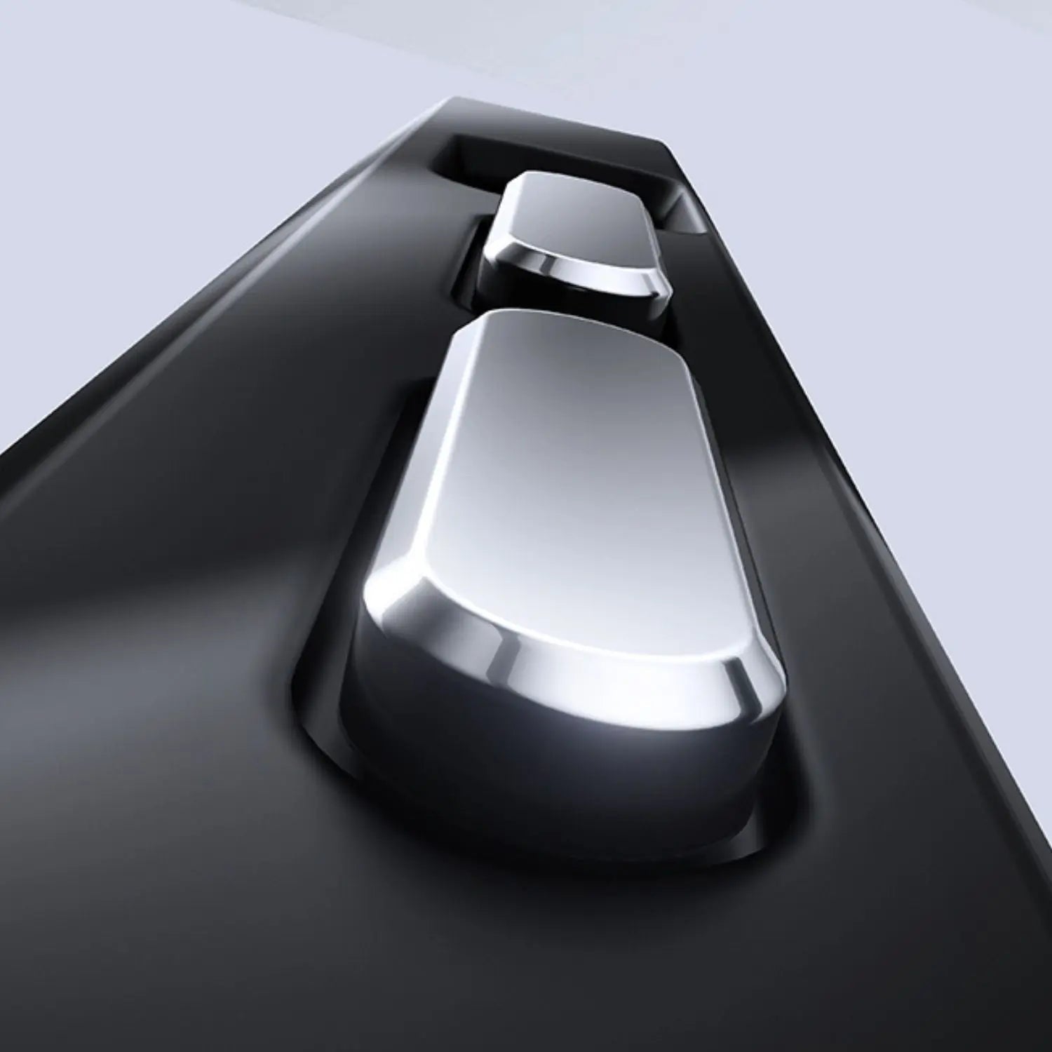 NOVAGEAR SnapKick Case